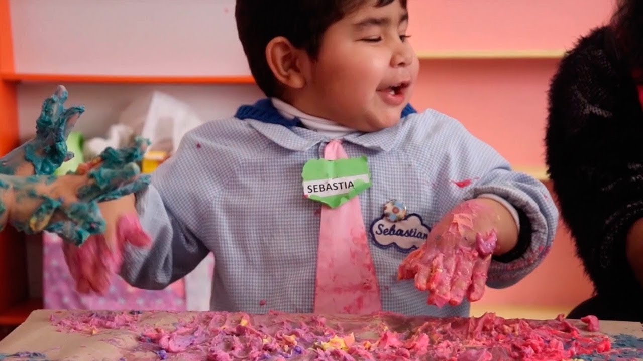 Sala de 3 años - Dactilopintura