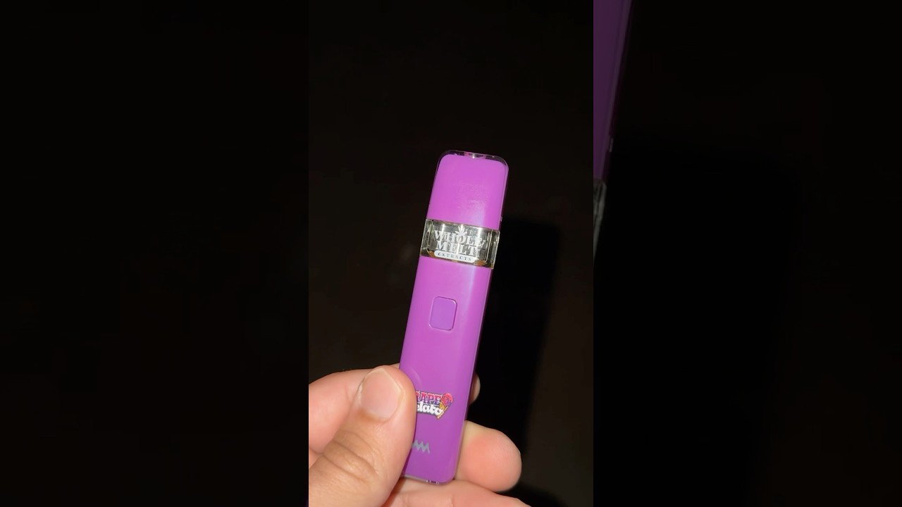 When do yall throwaway disposables👀 Whole Melt V6😳🍇