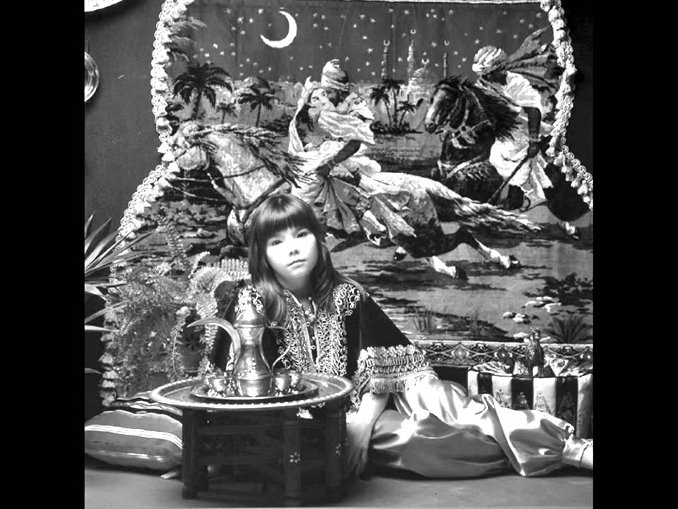Björk - Arabadrengurinn (The Arab Boy) Fálkinn @ Hlíðrijinn Studios, Dec (1977) [Remastered]