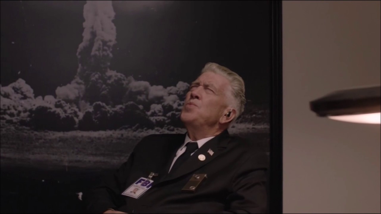 Twin Peaks - Gordon Cole (David Lynch) whistling 