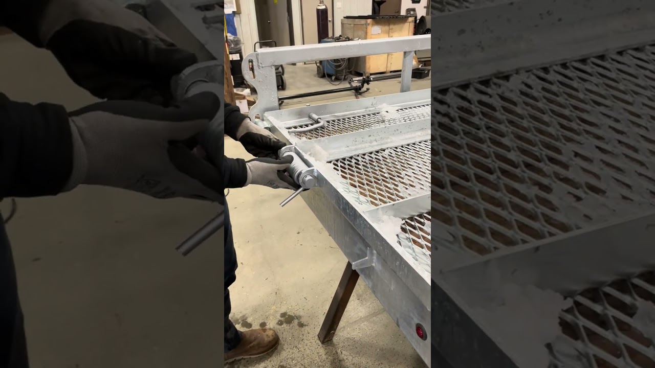 Adding Trailer Ramp Springs   #trailercanada