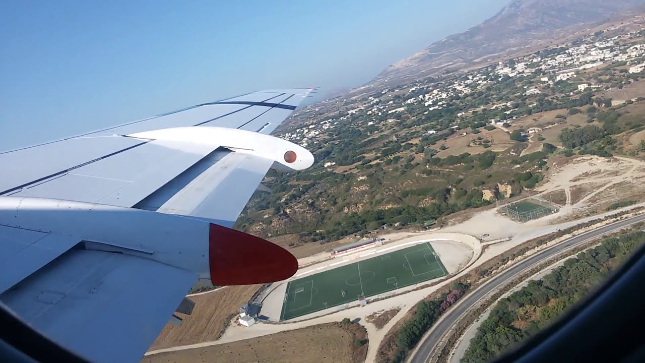 Takeoff at Kos Airport (Greece) with a Fokker-100 from Austrian Airlines