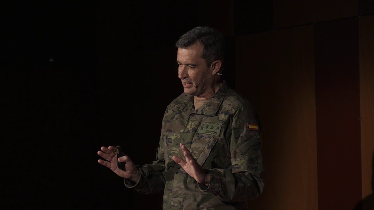 Esos pequeños grandes líderes | Francisco Javier Marcos Izquierdo | TEDxUCLMToledo