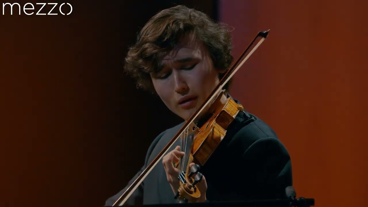 Schubert: Sonatina for Violin No.1 - Daniel Lozakovich, Mikhail Pletnev