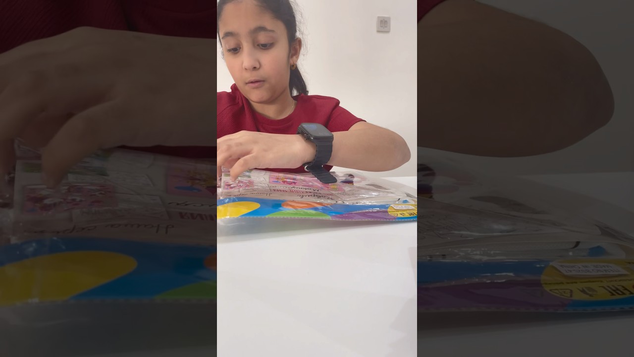UNBOXING COLOURING KIT 🖍️ 