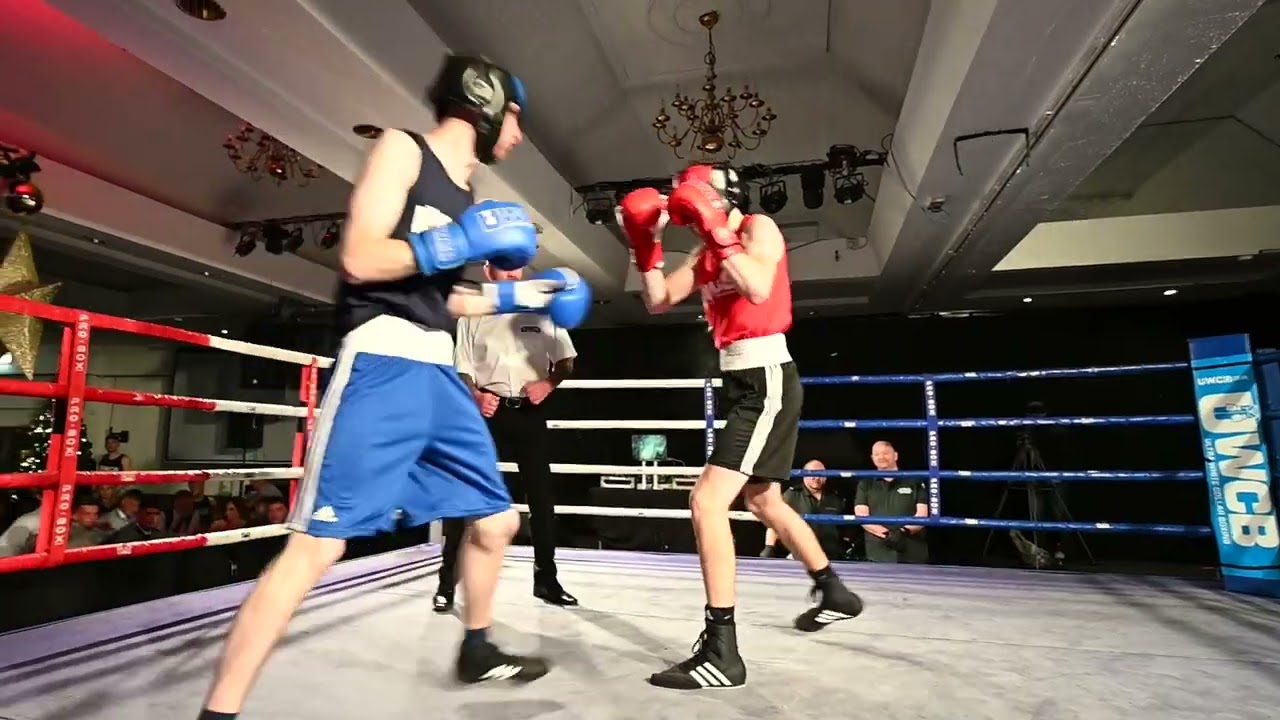 ULTRA WHITE COLLAR BOXING   GLASGOW   271122 FIGHT 2   MATTHEW NOBLE VS STEPHEN McGETTIGAN
