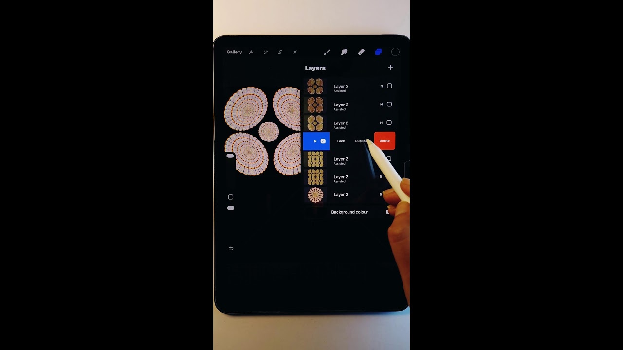 TRIPPY WHEEL PATTERN Live