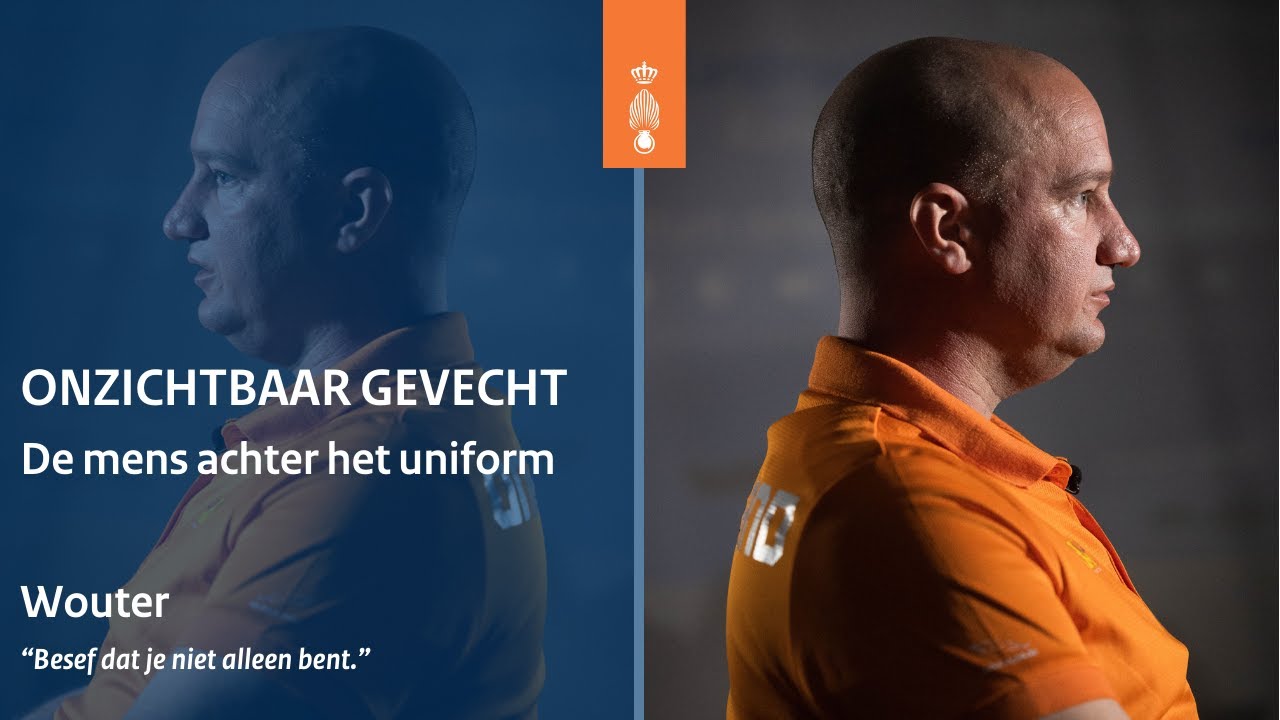 ONZICHTBAAR GEVECHT van WOUTER: de mens achter het uniform