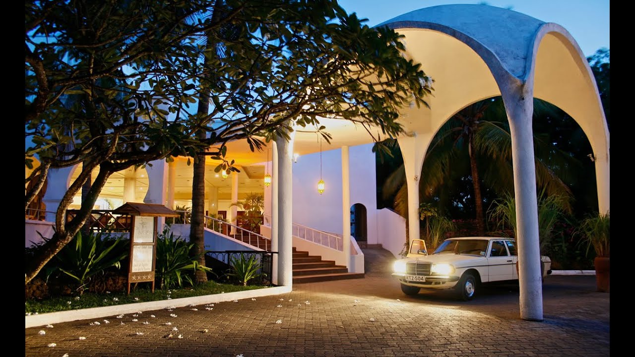Wanderlust diaries ;The Plaza Beach Hotel Mombasa Kenya   / Adventurous travel vlog