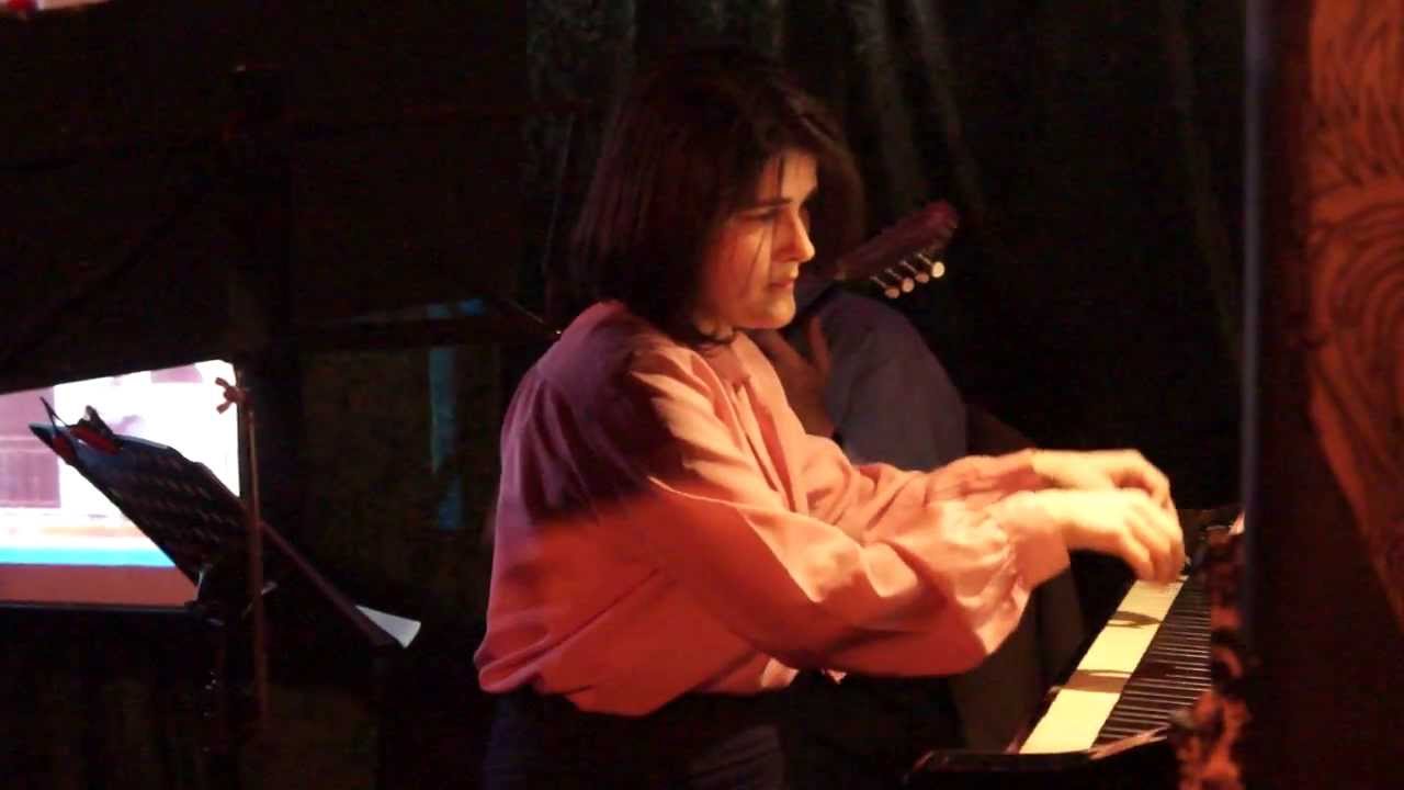 Molpi, Gatsos poerty music performance 1 M4H05414