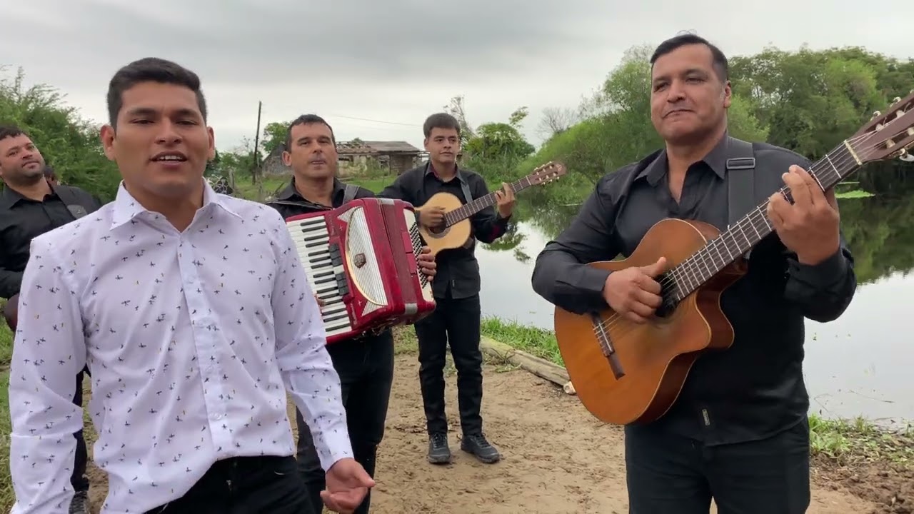 Los Criollos de Tres Lagunas / Dios