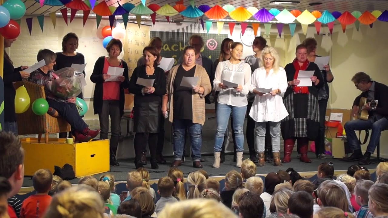Juf Dinie met pensioen