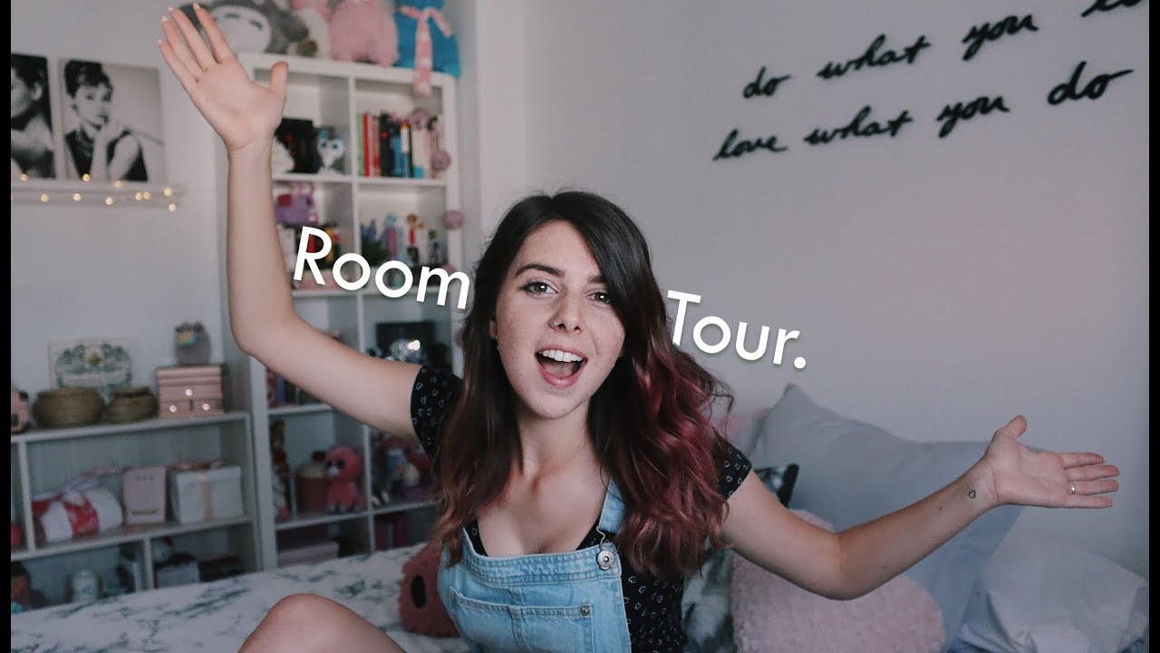 Room Tour.