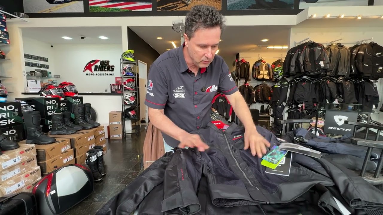 Jaquetas verão a partir de R$500,00, algumas boas opções.