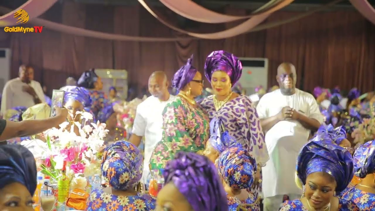 K1 DE ULTIMATE'S BEAUTIFUL DISPLAY OF MUSIC ON STAGE WITH GLITZ AND GLAMOUR