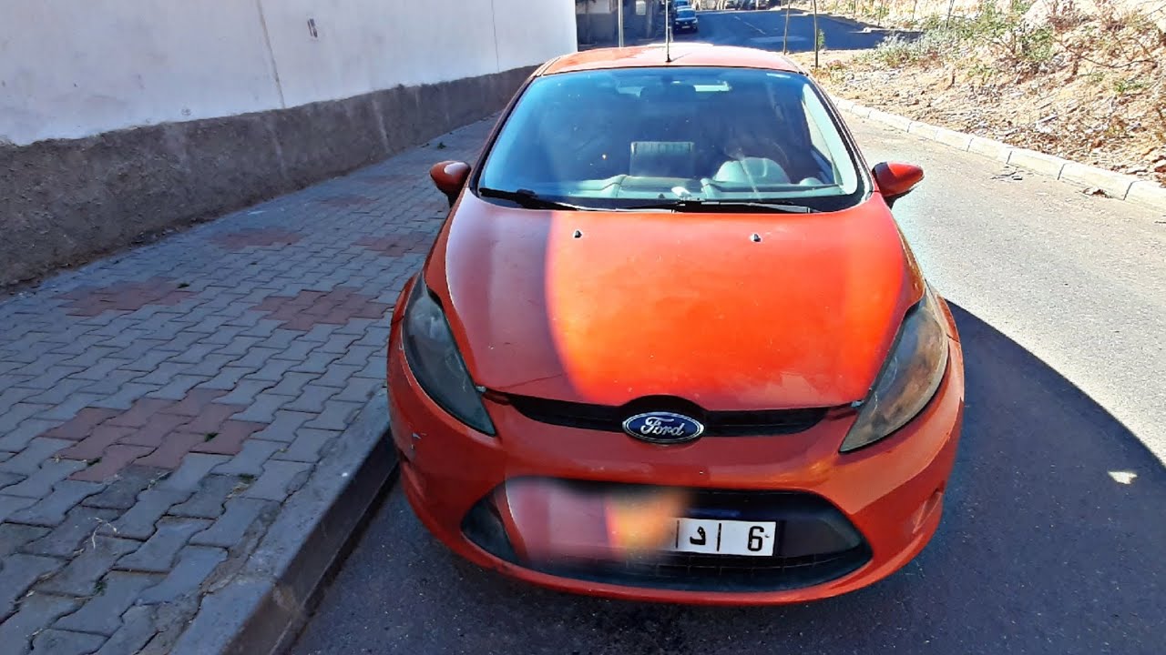 ford fiesta  كيفاش تقلب سيارة للبيع AVENDRE..