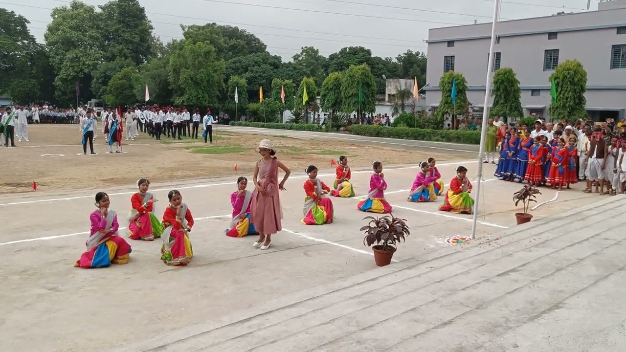 patriotic Dance vig English school Jamshedpur #patriotic #15agust #jamshedpur