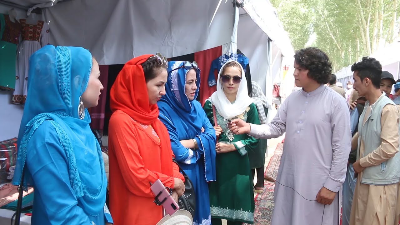 نمایشگاه صنایع دستی تولیدات محلی بامیان