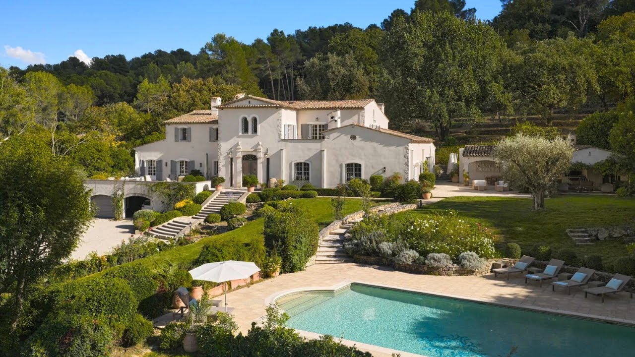 Elegant Master Estate in Valbonne