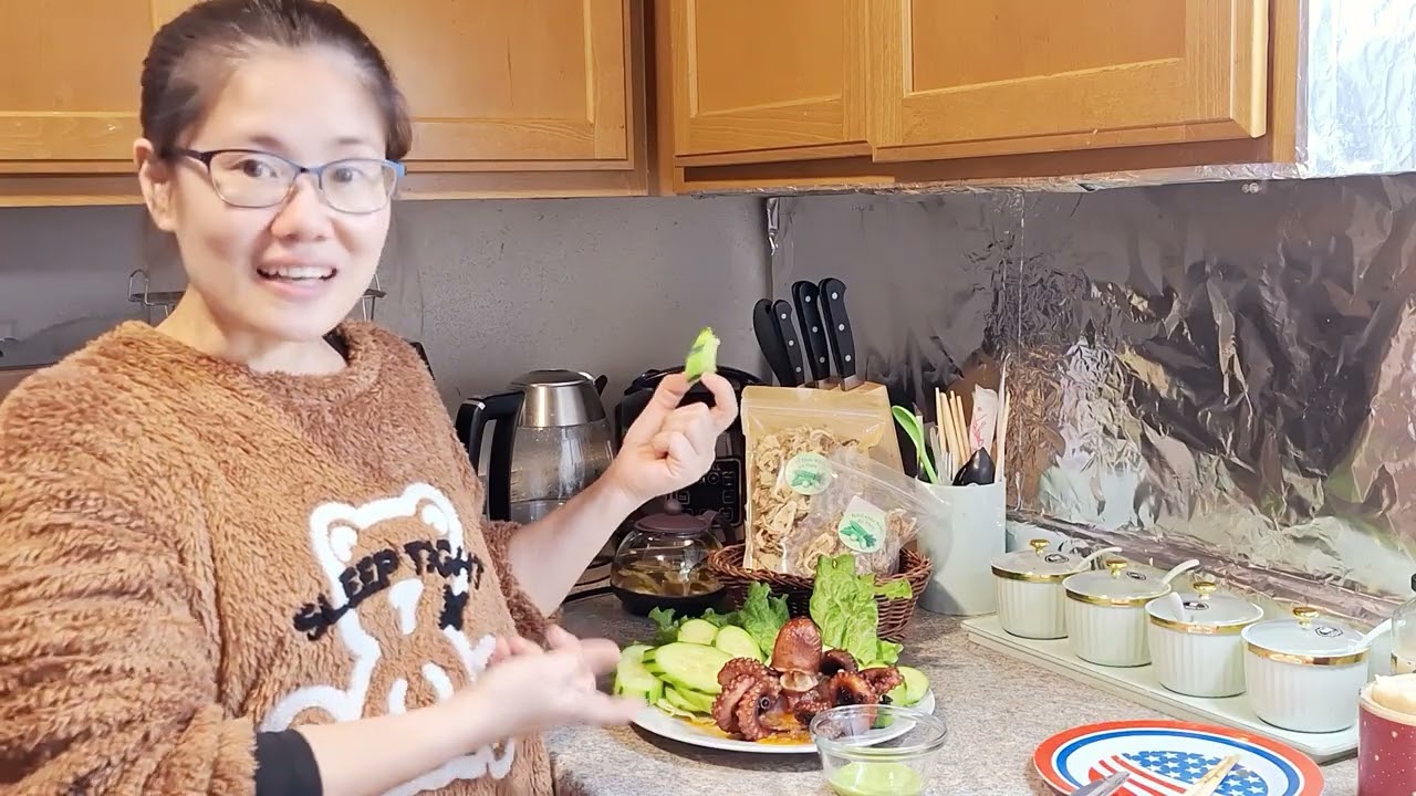 Bạch tuộc nướng sa tế. Tươi ngọt cay thơm