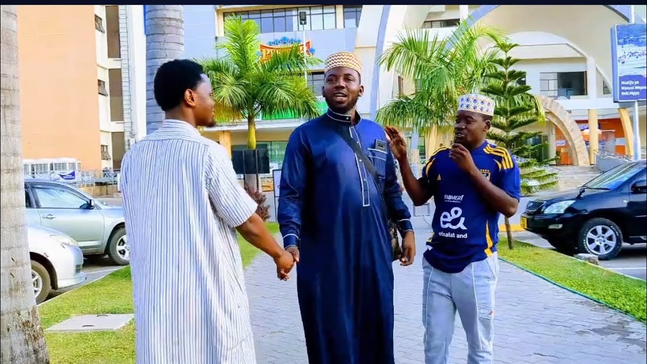 UST MAKINGA AKUTANA NA SHEKH RAJAB NA UST  BANSOUD JIJIN MWANZA. VITA VYA ANZA HAPO HAPO
