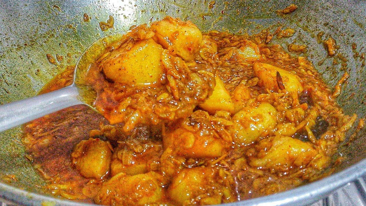 सुखा हुवा झींगा और  आलू की  स्वादिष्ट सब्जी।Sukha Jhinga Aloo Ki Sabji।Aloo Ki Sabzi