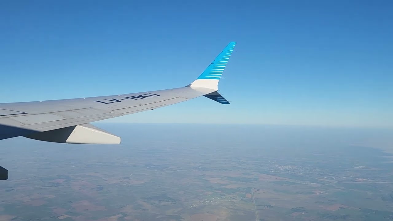 Vuelo Ezeiza (EZE) - Ushuaia (USH). Aerolíneas Argentinas Boeing 737 MAX 8 AR1894. Viernes 1/3/2024