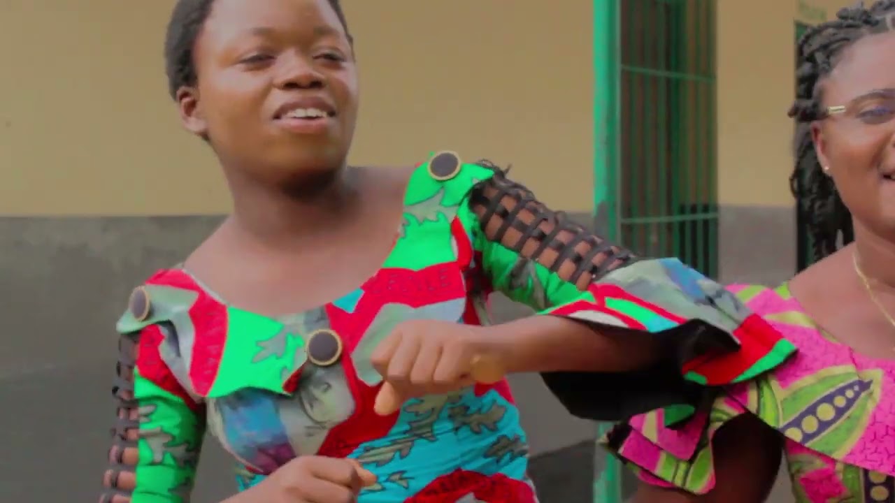 Bwana ndiye mchungaji wangu by kwaya kuu mtakatifu Cecilia Baraka.