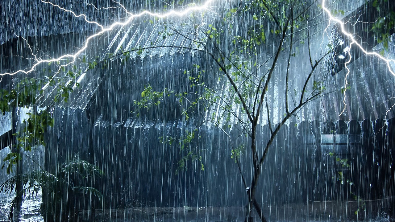 Goodbye Insomnia & Sleep Instantly with Powerful Thunderstorm & Pouring Rain on Tin Roof