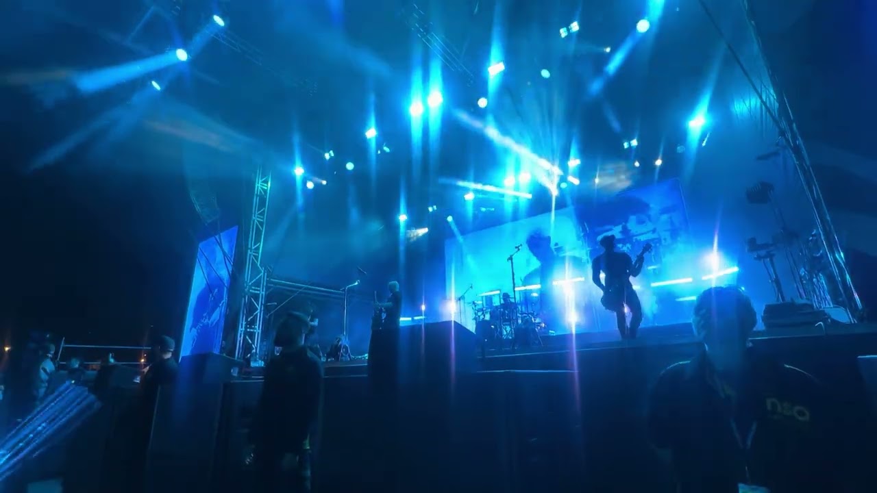 Pendulum - Nothing For Free (Live @ Palace Foreshore, St Kilda)