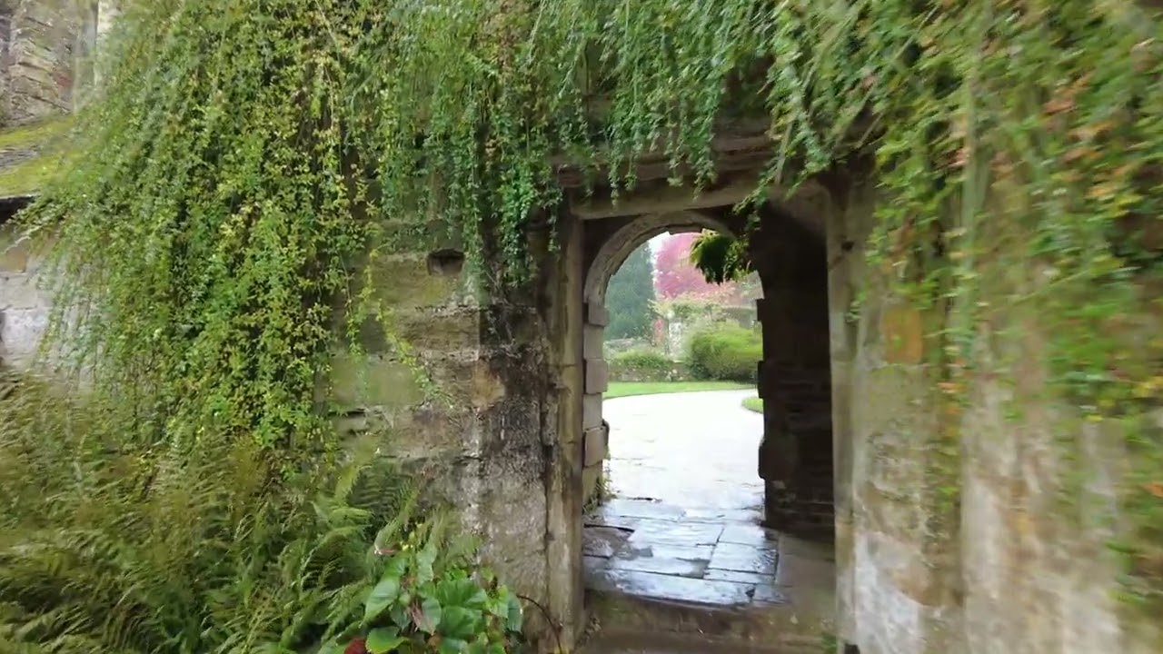 Scotney Castle