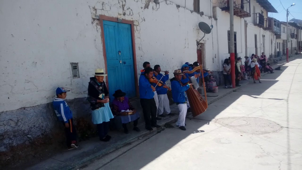 LAS PASTORAS DE AYAVIRI,YAUYOS(EN BAJADA DE REYES_2019).
