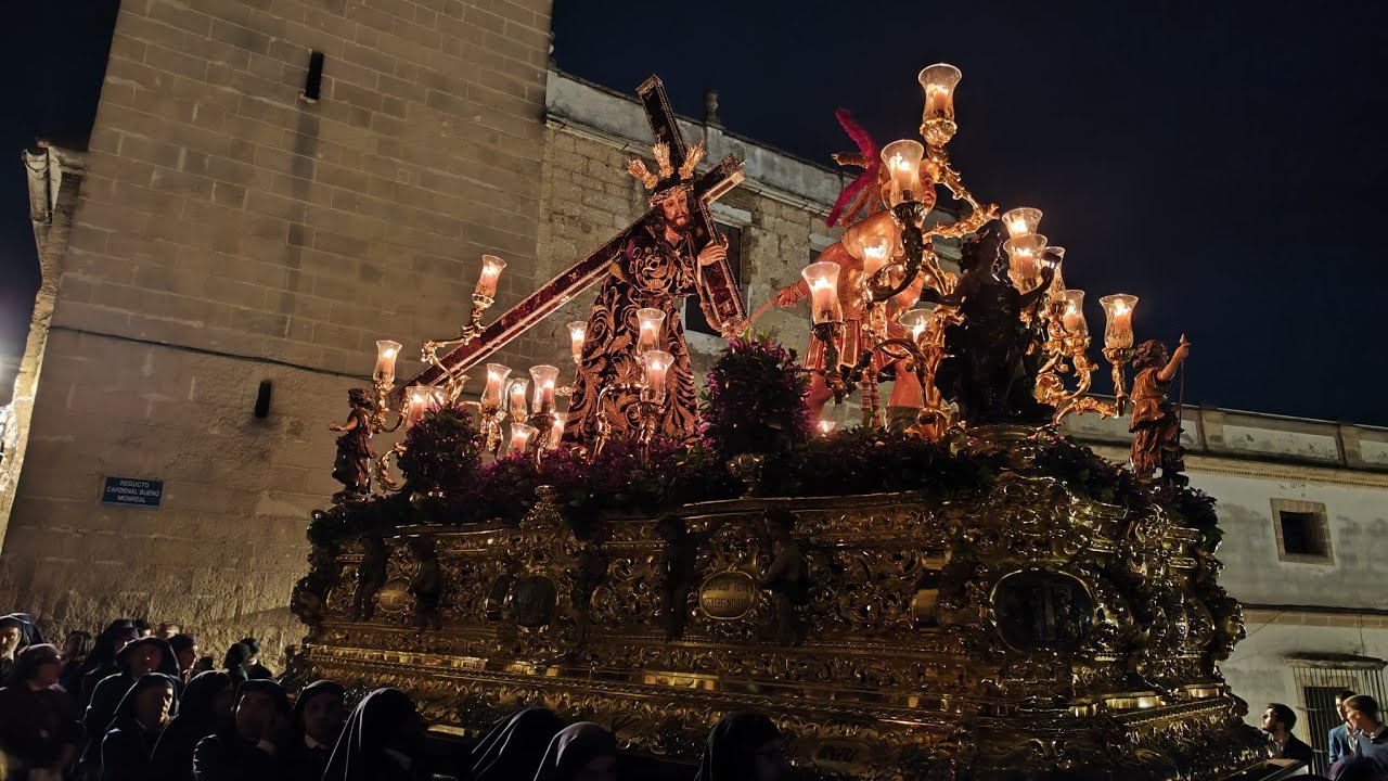 Hermandad El Nazareno, salida de Catedral, Noche de Jesús Jerez 2023