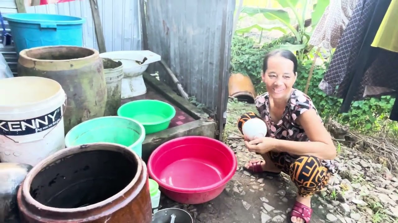 Quá xót xa cho đôi vợ chồng khờ 