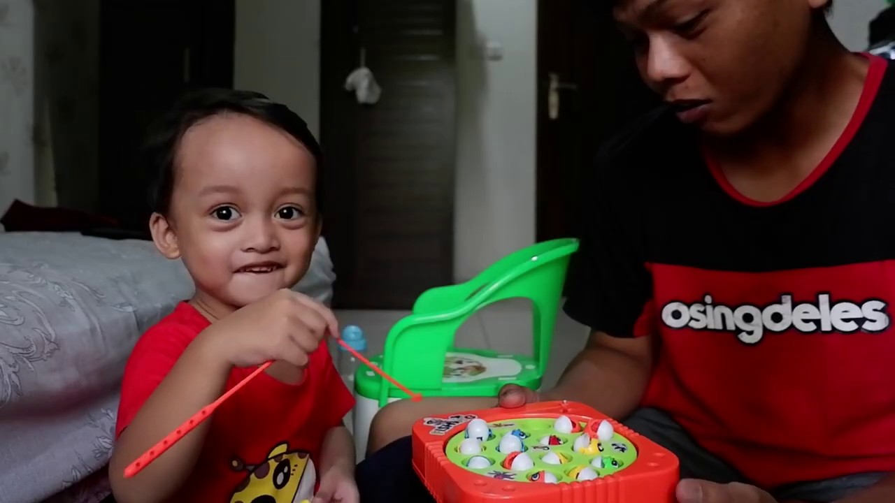 Unboxing Mainan Pancingan & Puzzle | Saqil Siap Mancing Ikan