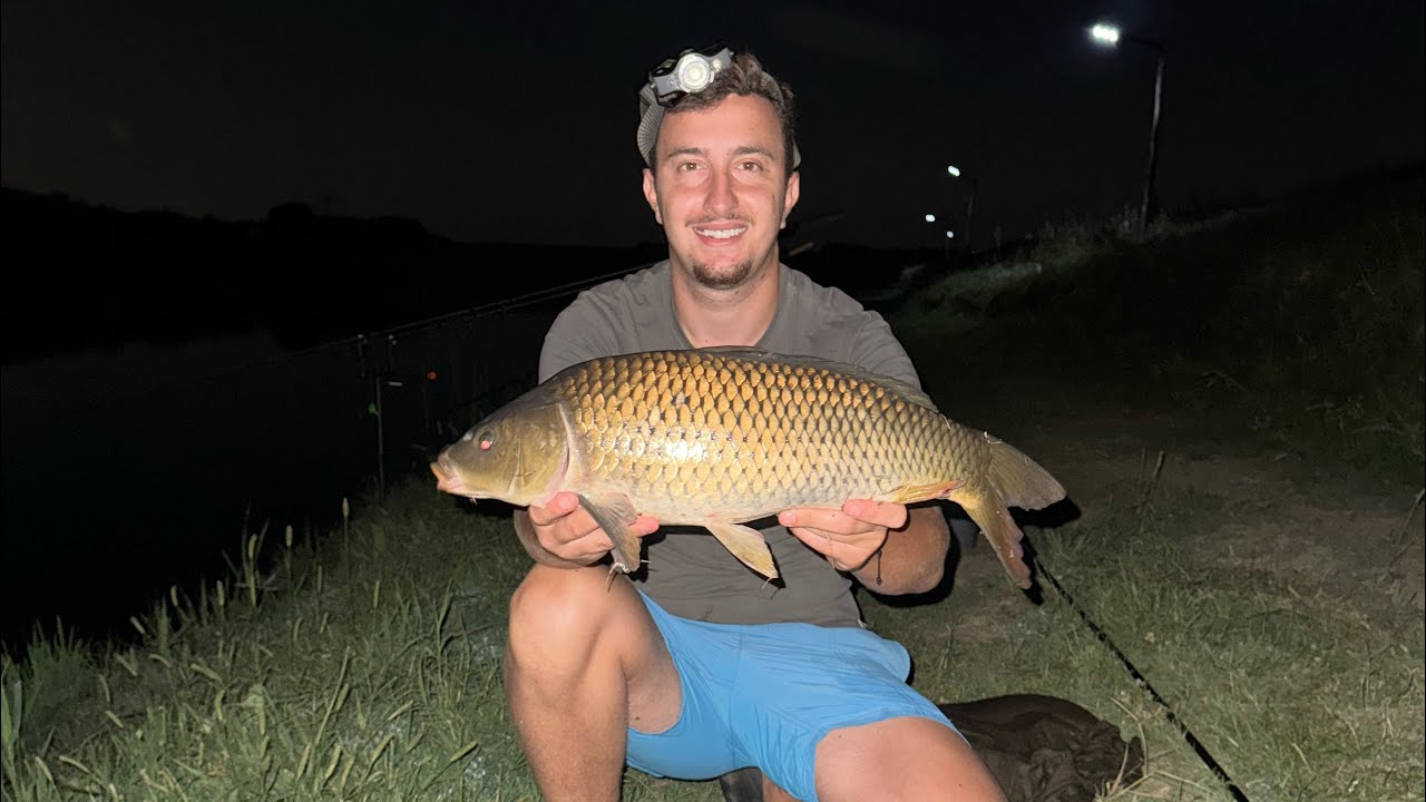 Pescuit de noapte alaturi de Sandu Coaja la Method Feeder || AE BAITS || Balta cu Retinere 