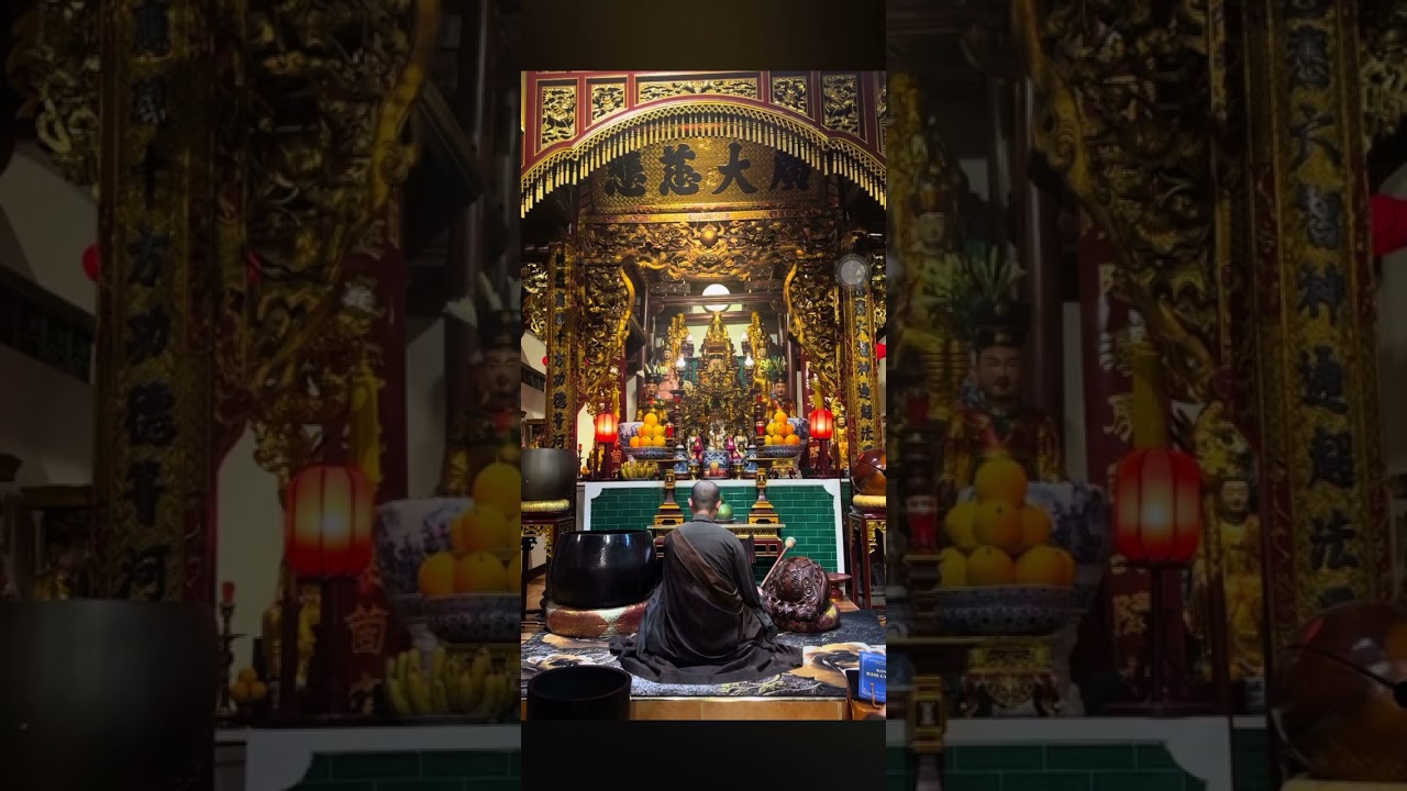 Tụng kinh Kim Cang - Chùa Sùng Phúc