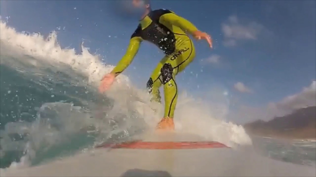 UP2U Surf School Bali - How to turn a surfboard