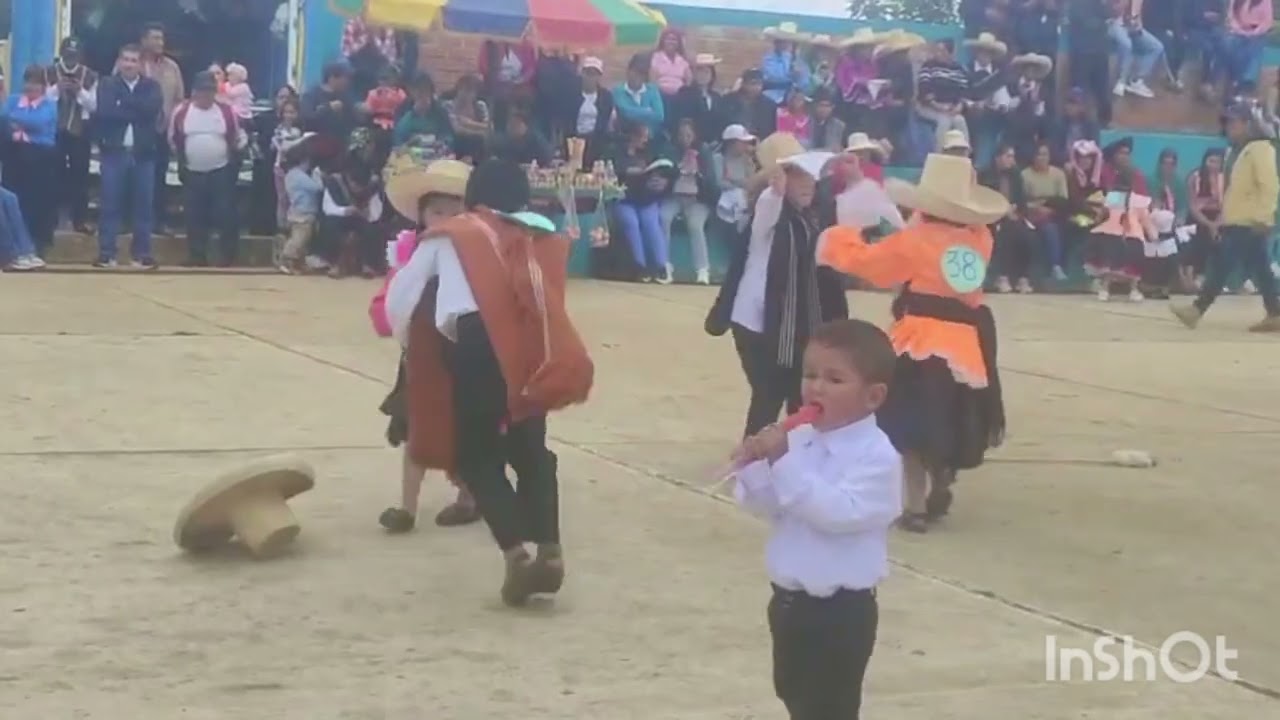 CONCURSO DE ZAPATEO EN CAJAMARCA CUTERVO PERÚ.