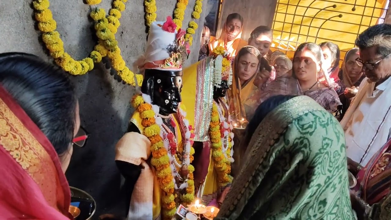 विठ्ठल रुक्मिणी मंदिर सेवा कै शंकरराव विठोबा शिंदे यांचा संपुर्ण परिवार 