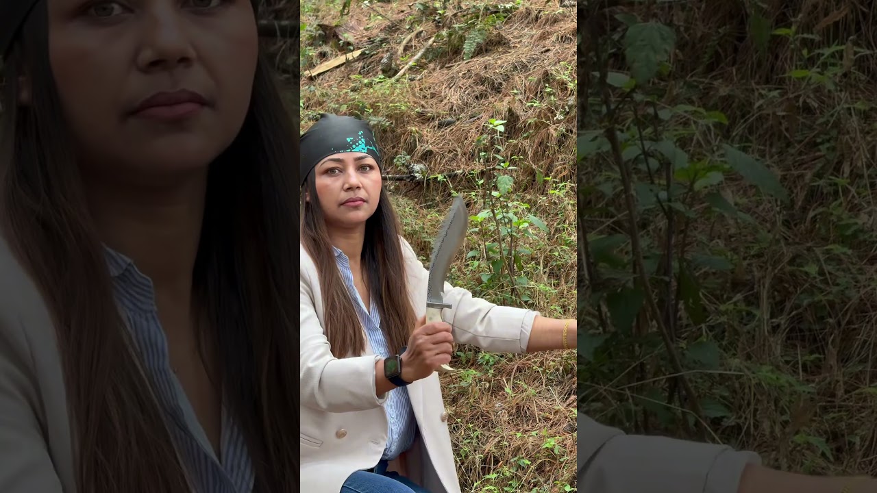 Wood cutting with 8&rdquo; eagle dragon khukuri #nepalikhukuri #ggk #gurkhakhukuri #handmadekhukuri