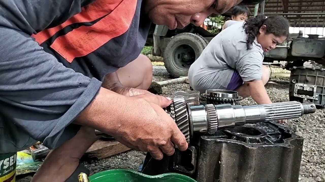  4D32 Engine | Transmission Overhaul