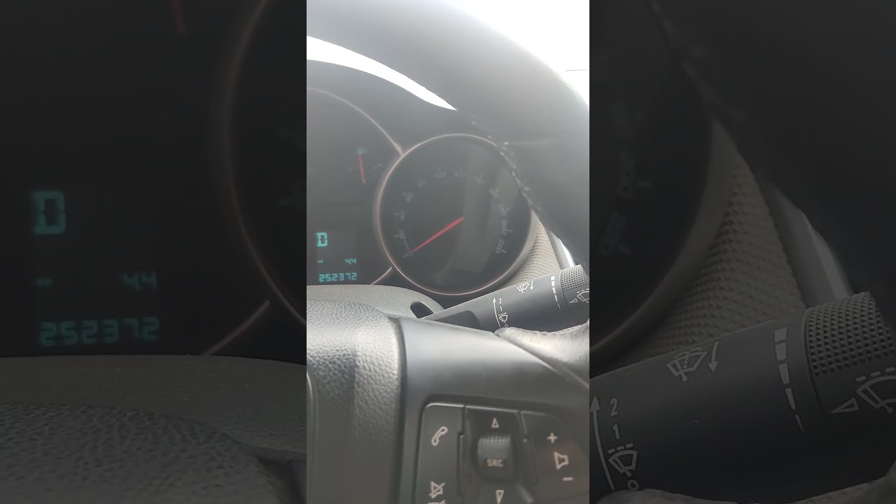Chevrolet Cruze problem car speedometer went down on highway