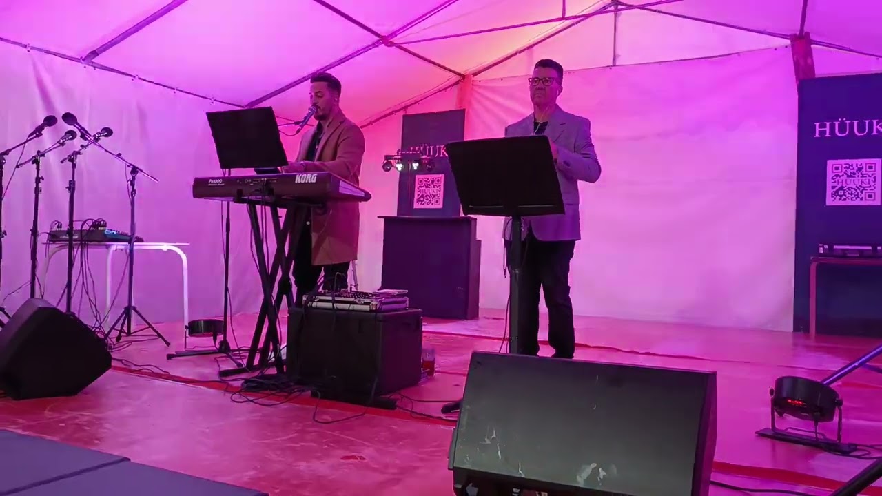 Duo Bailando -Onde está você.
