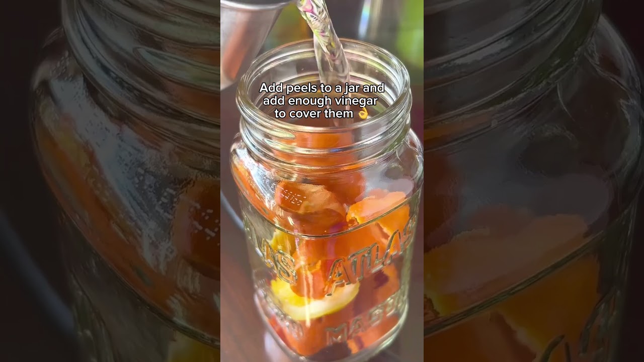 Try this Zero Waste Cleaning Spray before tossing your orange peels! 🍊✨