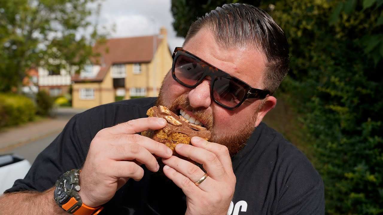 INSANE GIANT FLAPJACK REVIEW | FOOD REVIEW CLUB