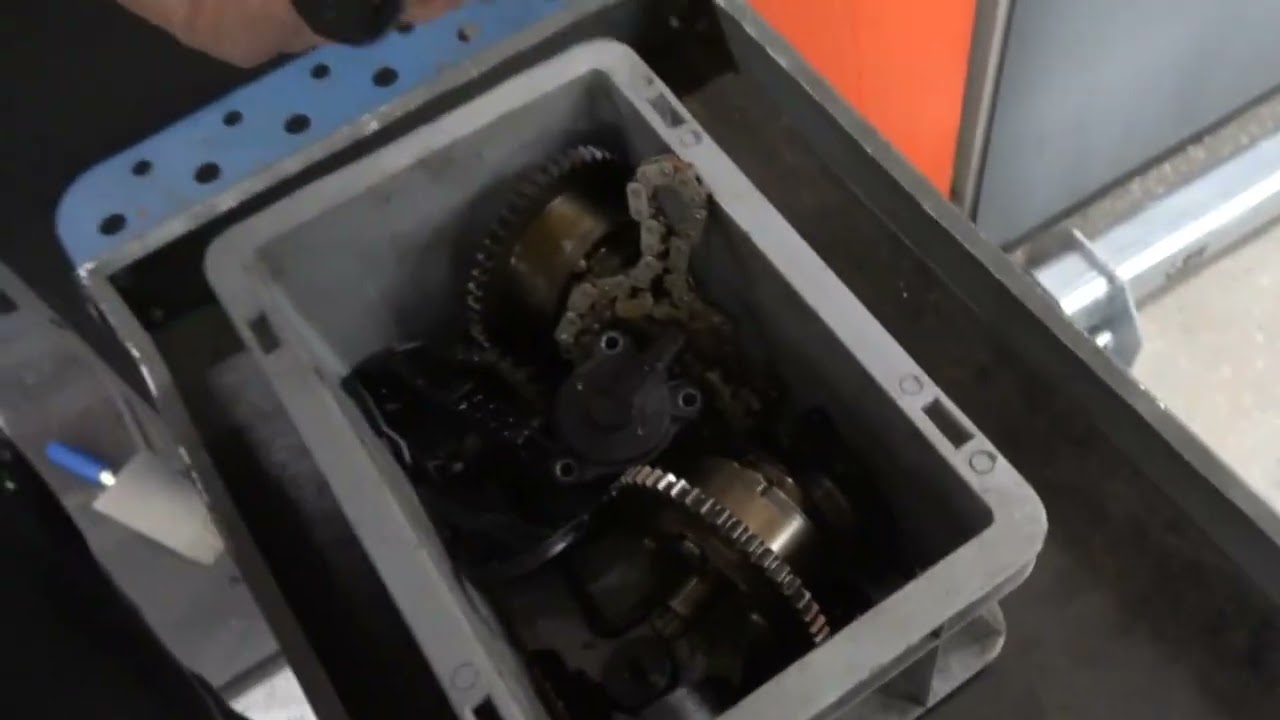 Steuerketten Probleme beim Mercedes SLK R172 mit dem M271 EVO Motor 