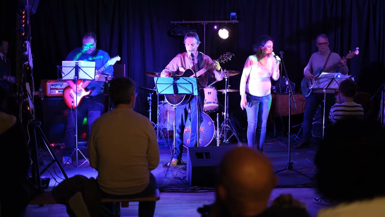 Dreams - The Cranberries 