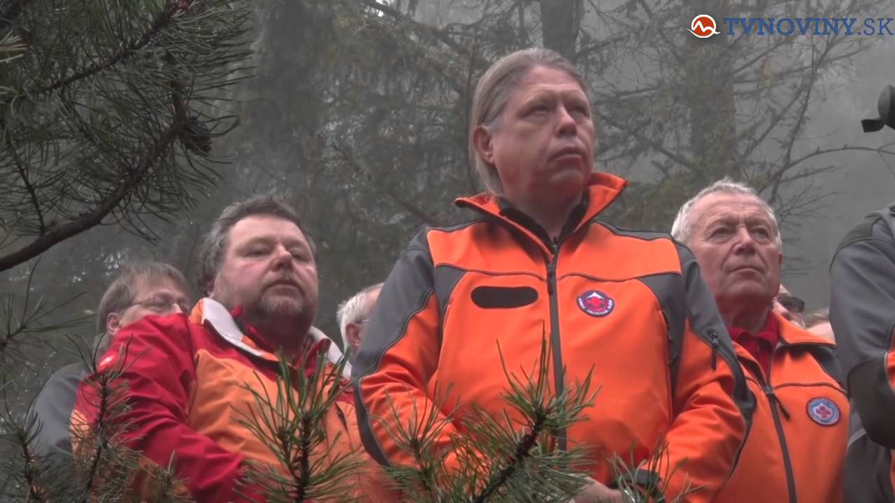 V Tatr&aacute;ch si zaspom&iacute;nali na v&scaron;etky obete na&scaron;ich veľh&ocirc;r