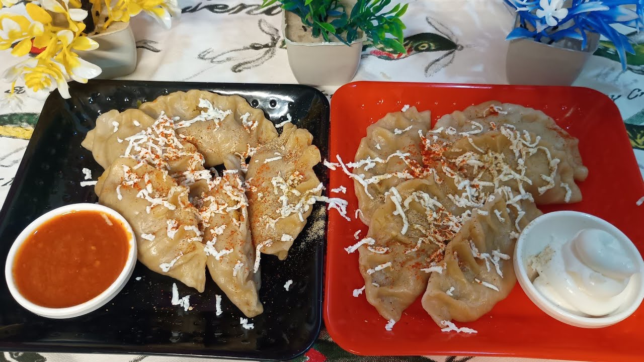 Hot & Steamy Veg Momos 🥟Soft outside, juicy inside – perfect evening snack! 😋